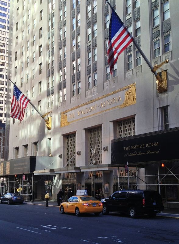 Waldorf-Astoria Entrance