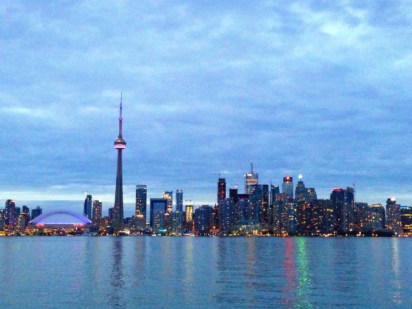 toronto skyline from centre island