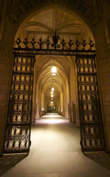 cathedral of learning university of pittsburgh hogwarts