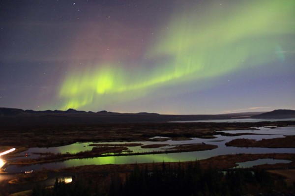 northern lights thingvellir iceland