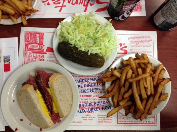 schwartz's deli montreal canada