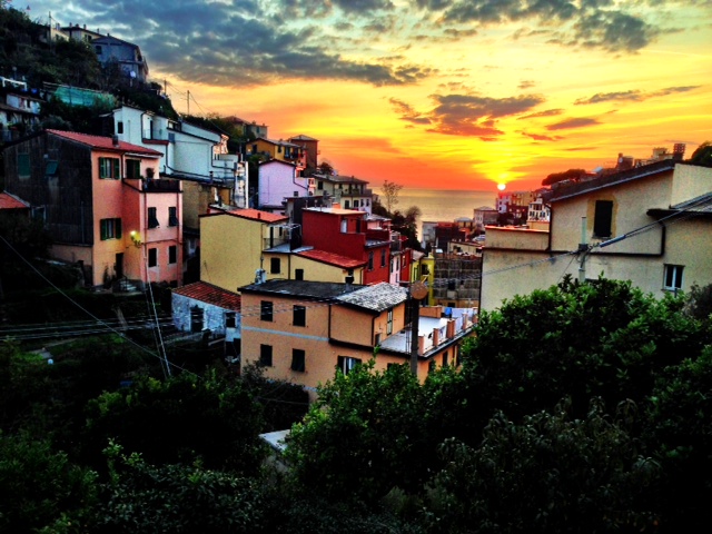 cinque terre sunset